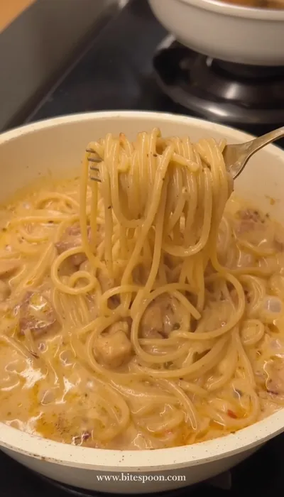 Cream Chicken Spaghetti Recipe - ingredients preparation